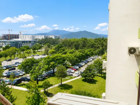 Prodaja, dvosoban stan, 77m², Blok 5, Podgorica - image 11