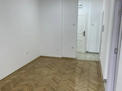 Prodaja, jednosoban stan, 30m², Grbavica, Novi Sad Sve Podlokacije - image 4