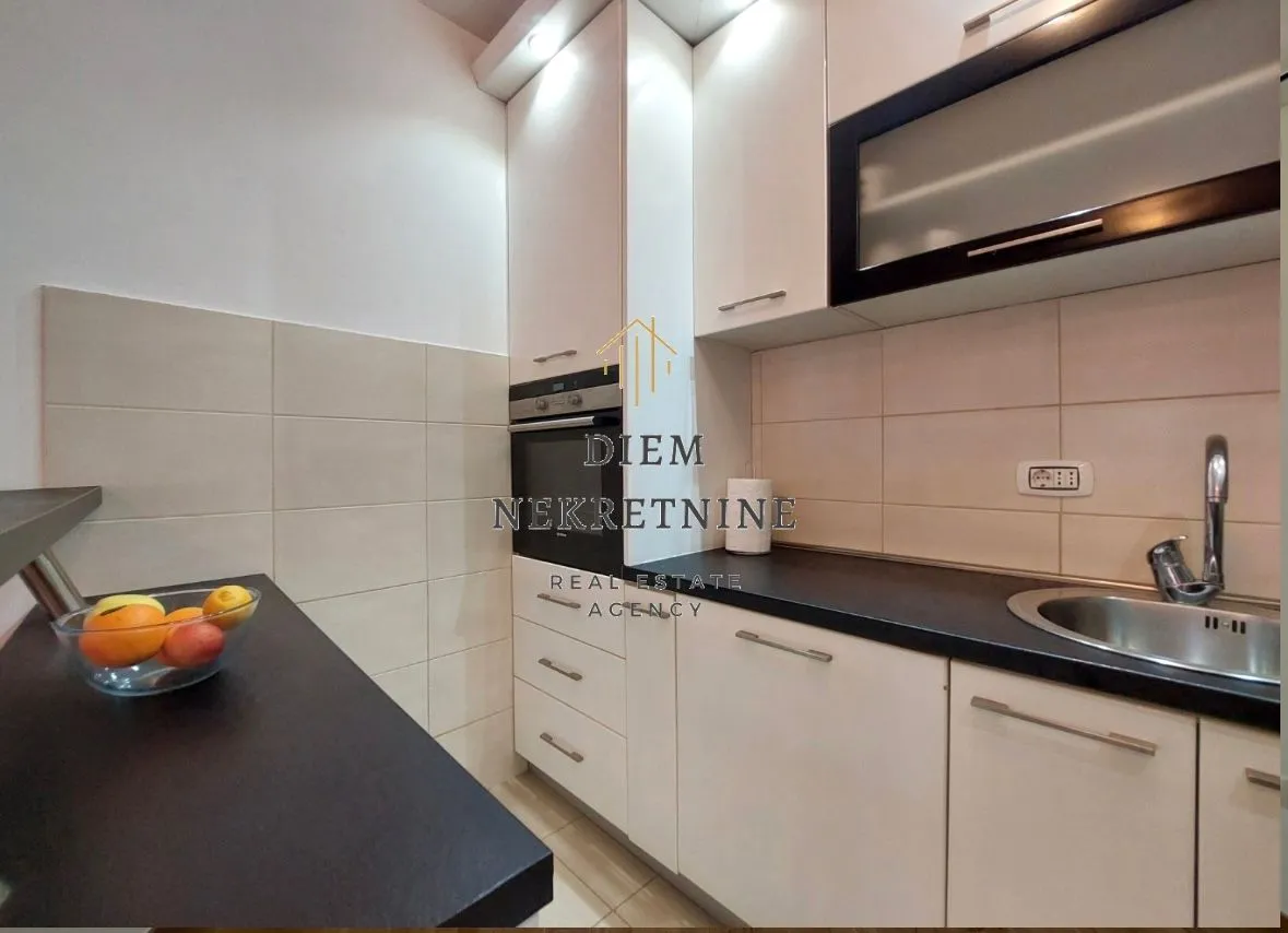 Rent, two bedroom apartment, 70m², Seljanovo, Tivat