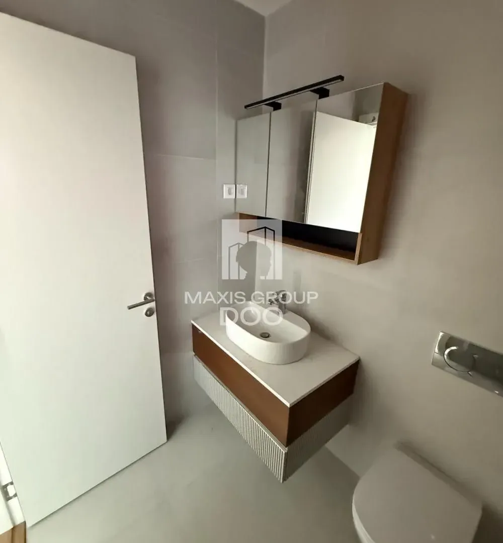 Rent, two bedroom apartment, 59m², Savski Venac, Beograd