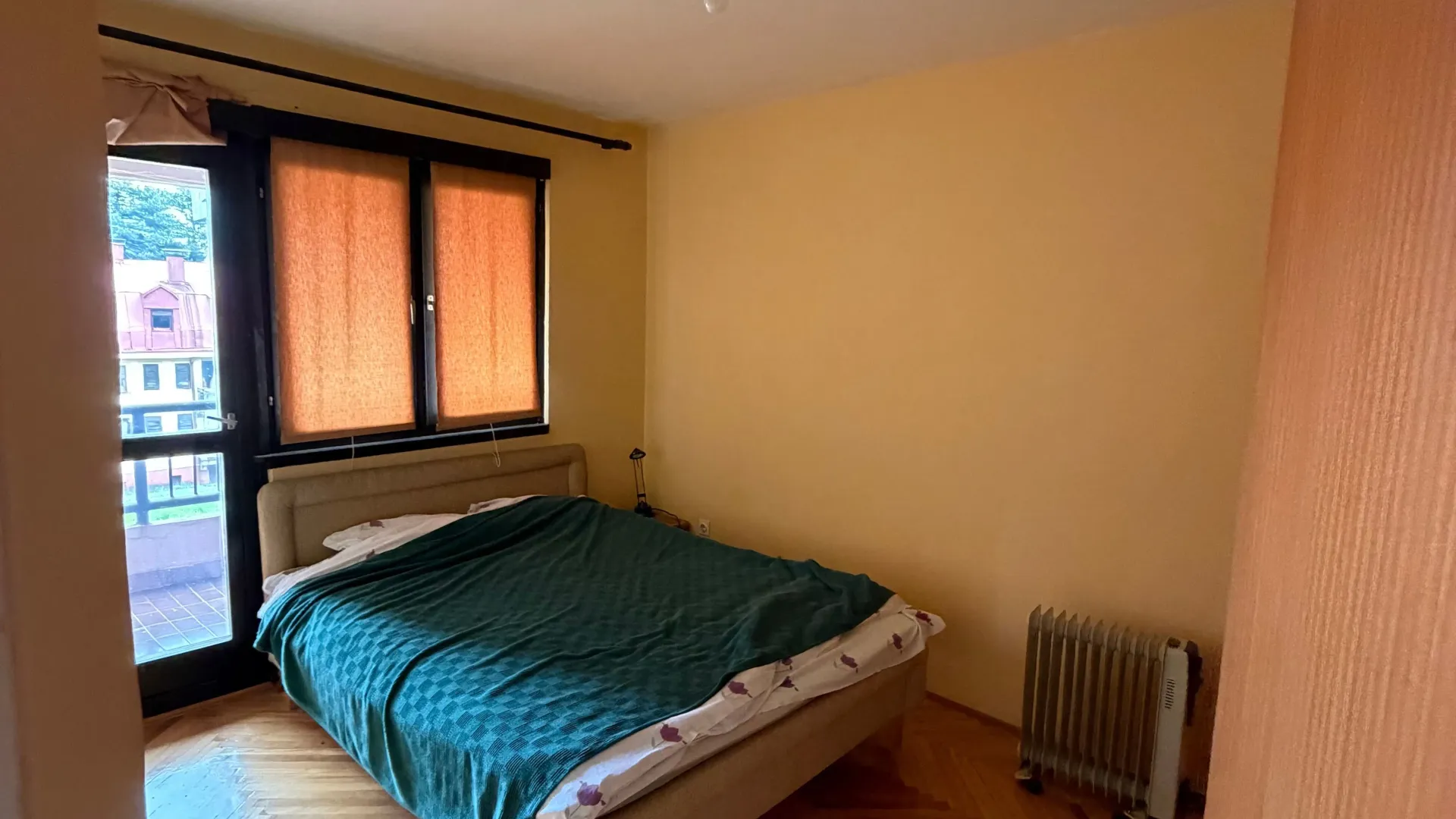 Prodaja, trosoban stan, 92m², Centar, Cetinje