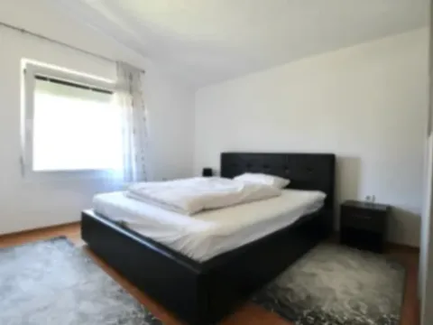 Izdavanje, trosoban stan, 130m², Čeluga, Bar - image 5