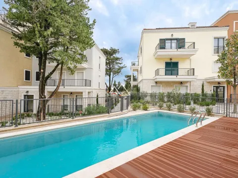 Prodaja, jednosoban stan, 65m², Luštica Bay, Tivat - image 2