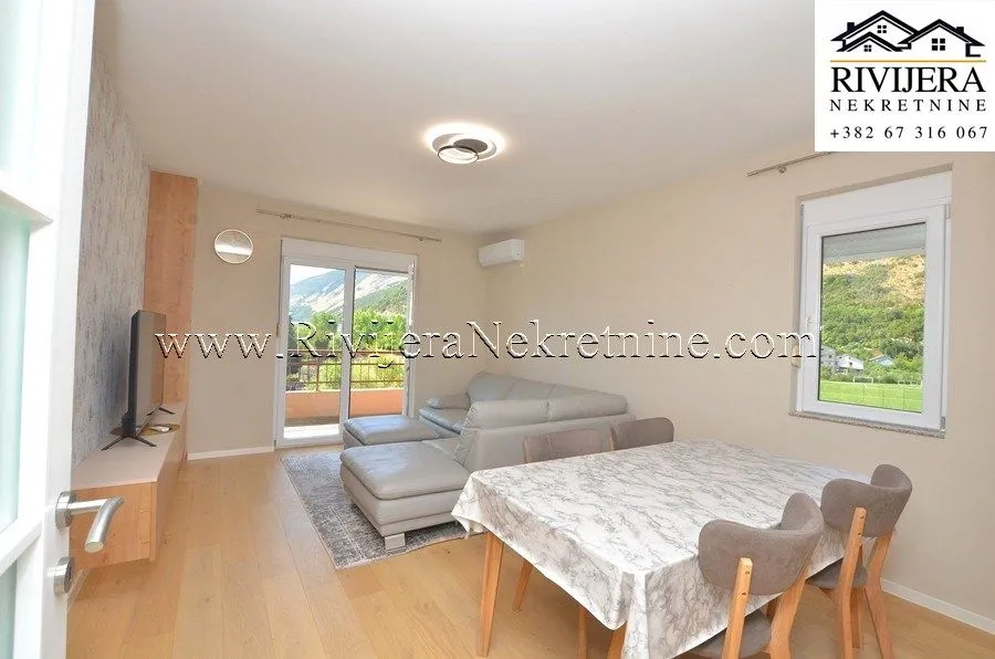 Prodaja, trosoban stan, 84m², Igalo, Herceg Novi