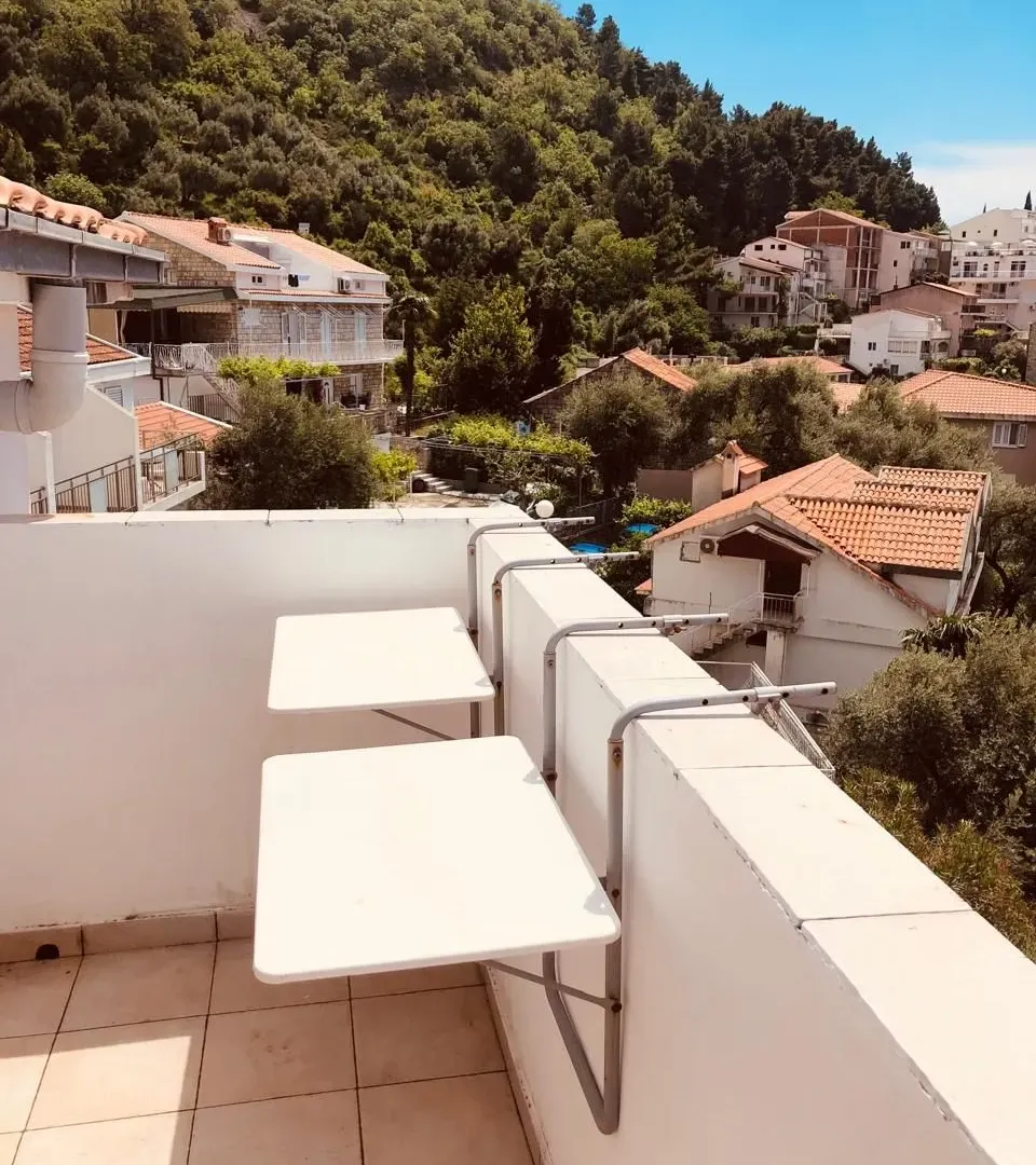 Sale, one bedroom apartment, 41m², Sveti Stefan, Budva