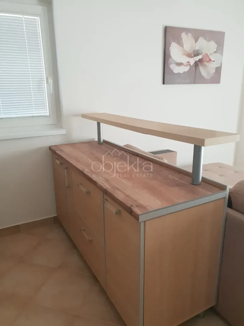 Rent, two bedroom apartment, 56m², Tivat, Crna Gora