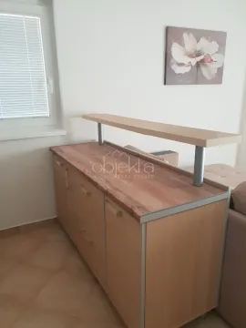 Rent, two bedroom apartment, 56m², Tivat, Crna Gora - image 4