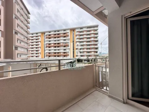 Izdavanje, jednosoban stan, 50m², Central Point, Podgorica - image 13