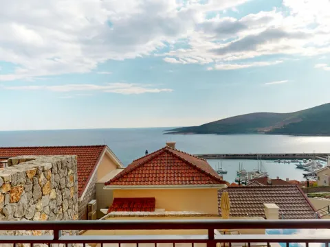 Prodaja, stan, 49m², Luštica Bay, Tivat - image 3