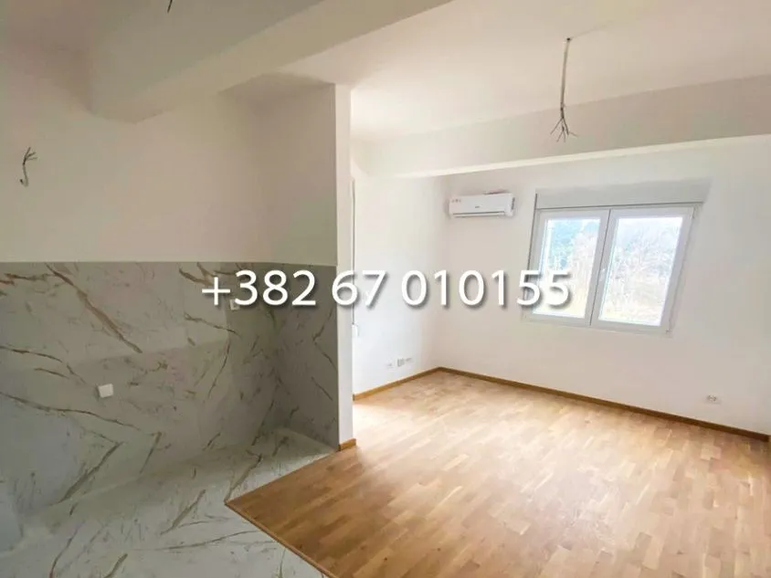 Prodaja, dvosoban stan, 52m², Makedonsko naselje, Bar