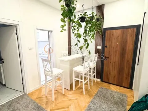 Izdavanje, stan, 75m², Centar, Podgorica - image 3