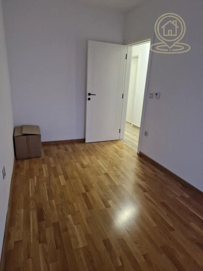Prodaja, četvorosoban stan, 98m², Petrovaradin, Novi Sad