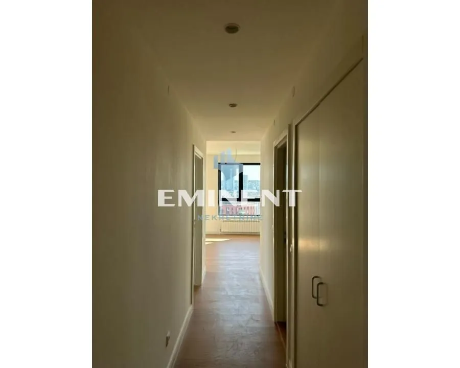 Rent, three bedroom apartment, 80m², Savski Venac, Beograd