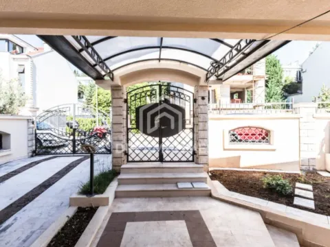 Izdavanje, kuća, 280m², Gorica C, Podgorica - image 4