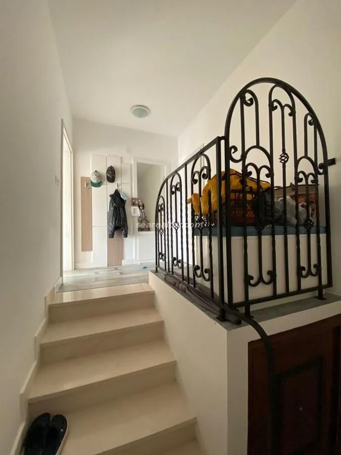 Sale, four bedroom apartment, 82m², Sveti Stefan, Budva