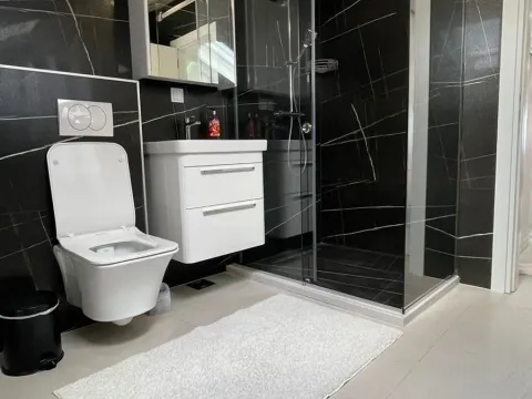 Prodaja, dvosoban stan, 144m², Centar, Bar - image 2