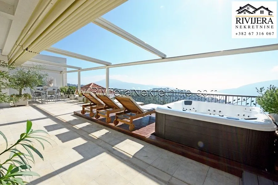 Prodaja, trosoban stan, 220m², Topla, Herceg Novi