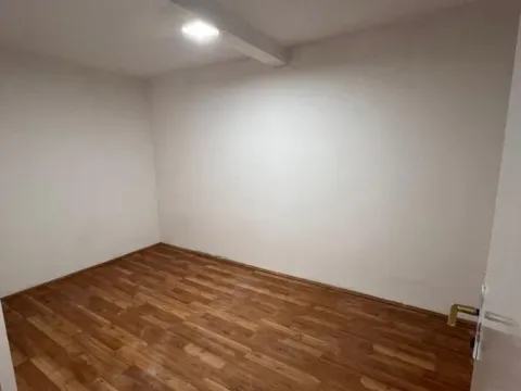 Izdavanje, poslovni prostor, 85m², Medijana, Niš - image 7