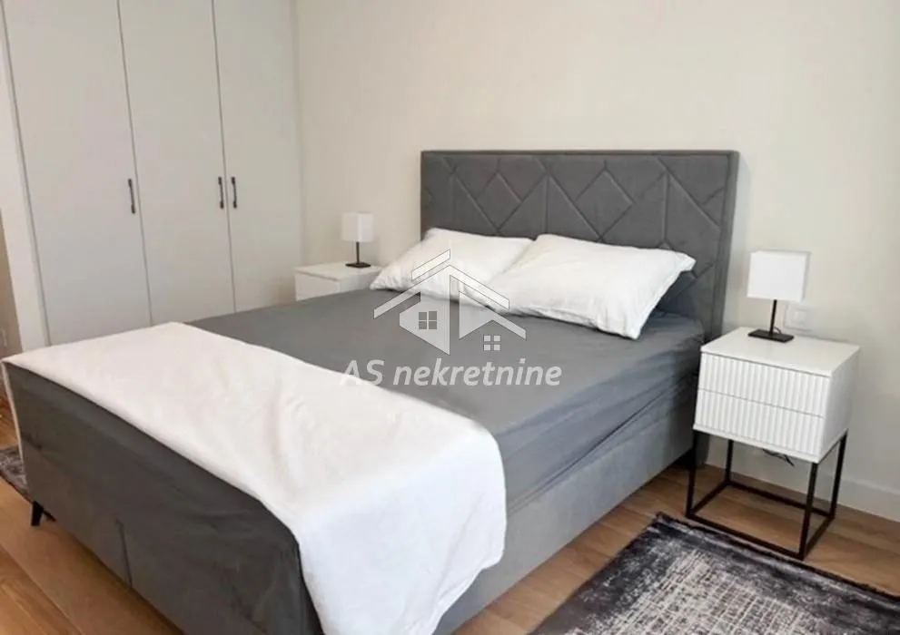 Rent, two bedroom apartment, 59m², Savski Venac, Beograd