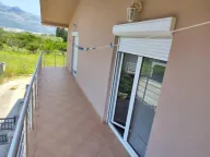 Izdavanje, trosoban stan, 120m², Polje, Bar - image 5