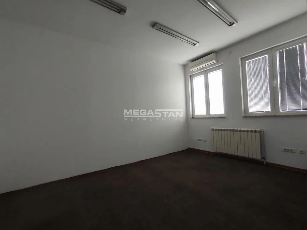 Rent, office space, 128m², Stari Grad, Beograd