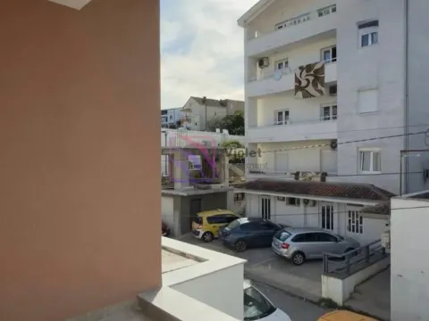 Prodaja, jednosoban stan, 55m², Momišići, Podgorica - image 5