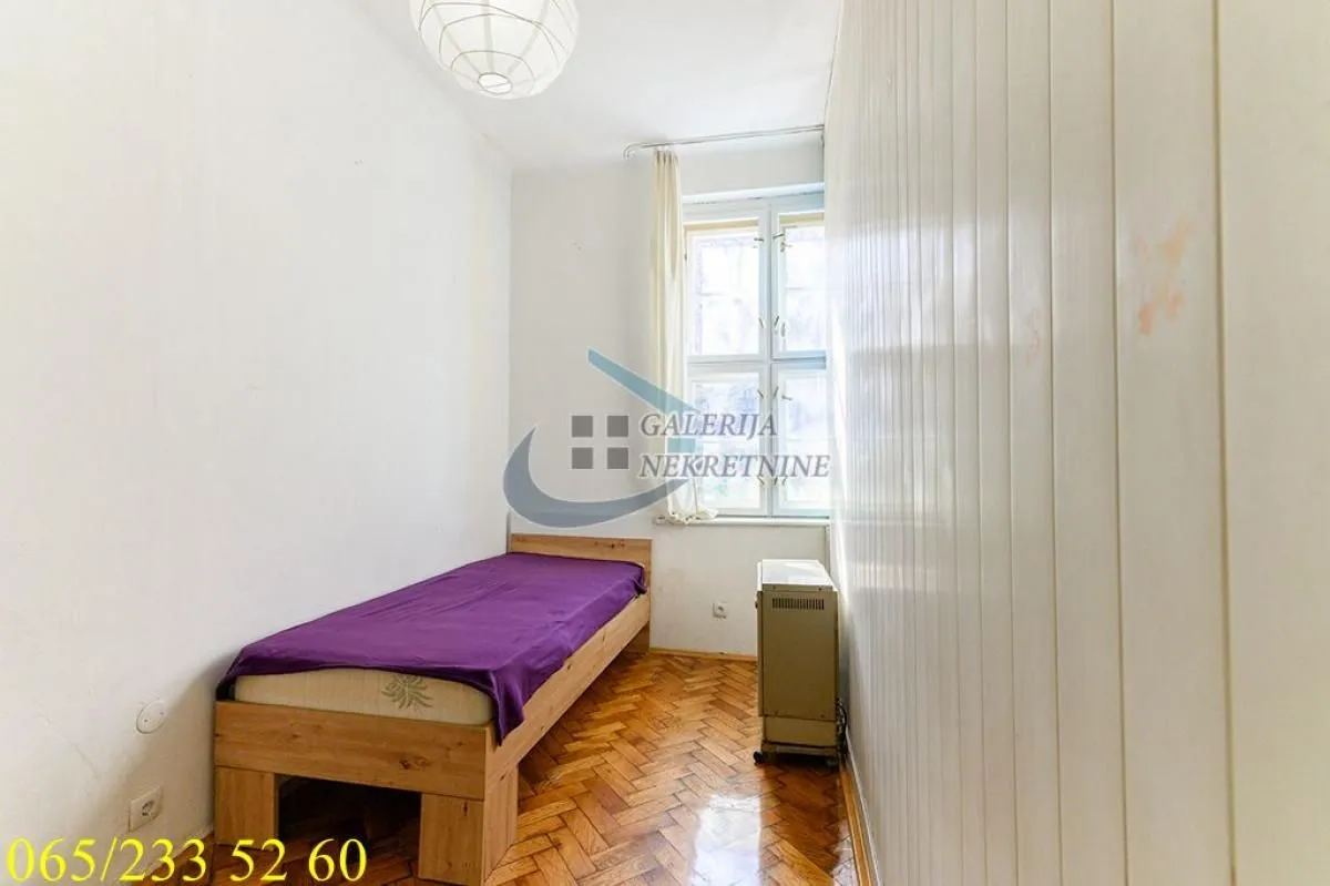 Sale, two bedroom apartment, 57m², Stari Grad, Beograd
