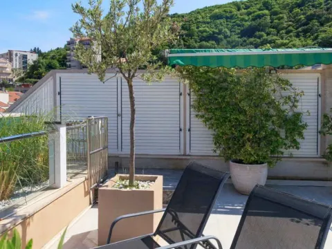 Prodaja, trosoban stan, 85m², Budva, Crna Gora - image 14