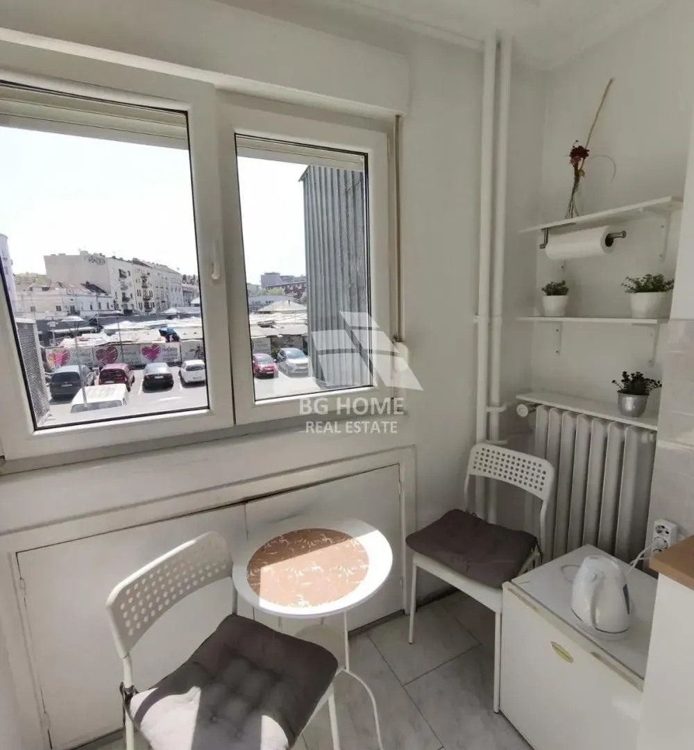 Sale, two bedroom apartment, 53m², Kalenić Pijaca, Vračar Sve Podlokacije