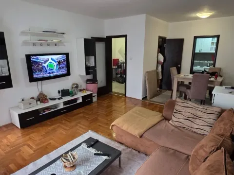 Prodaja, jednosoban stan, 60m², Zagorič, Podgorica - image 2