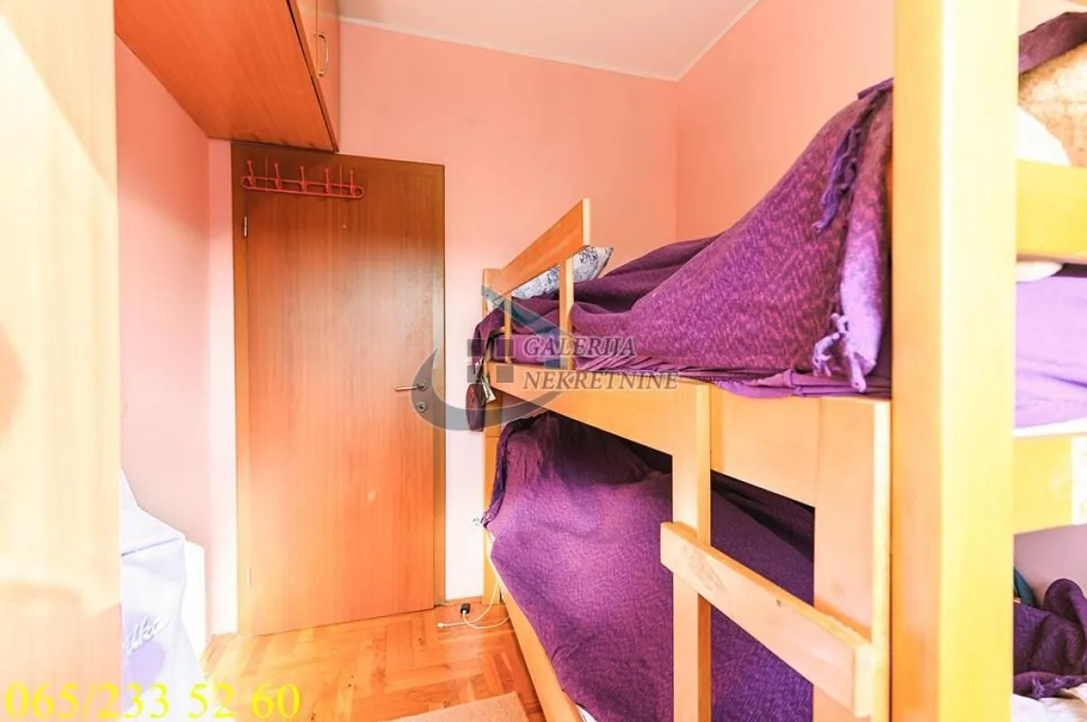 Prodaja, jednosoban stan, 31m², Kanarevo Brdo, Beograd