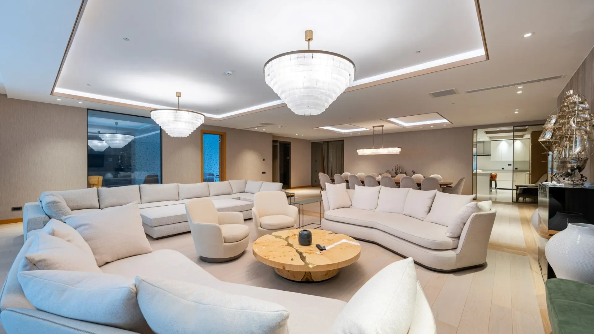Prodaja, stan, 710m², Đuraševići, Tivat