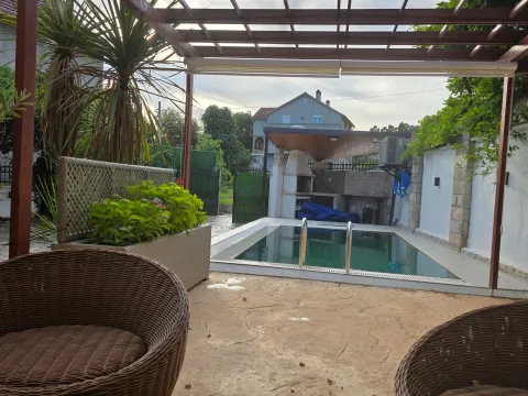 Sale, house, 234m², Dumidran, Tivat - image 5