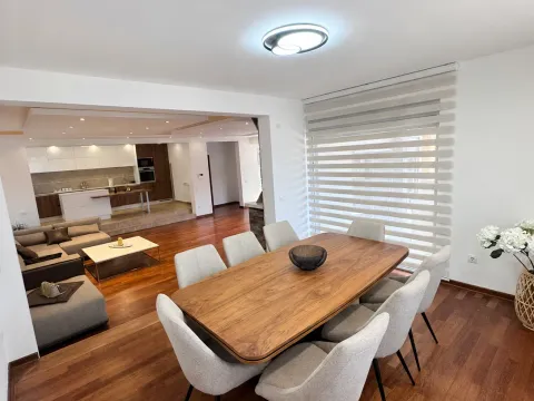 Rent, house, 250m², Utjeha, Bar - image 12