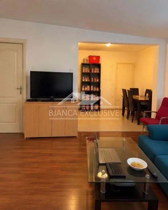 Prodaja, dvosoban stan, 46m², Vračar Hram, Vračar Sve Podlokacije