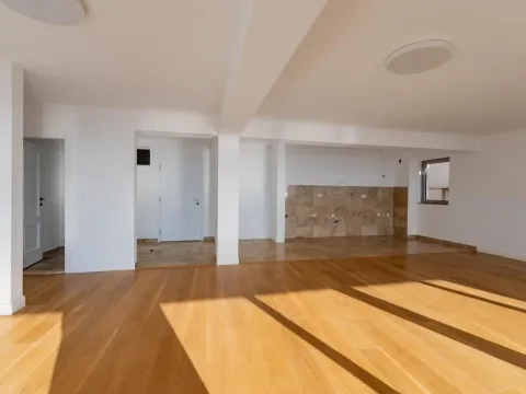 Sale, three bedroom apartment, 160m², Pržno, Budva - image 3
