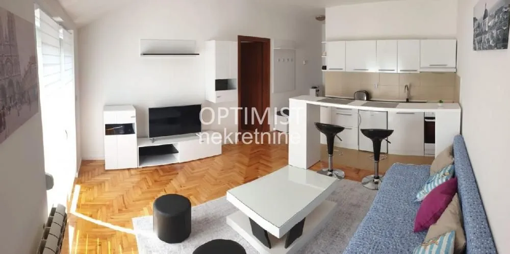 Prodaja, dvosoban stan, 35m², Uciteljsko Naselje, Zvezdara Sve Podlokacije