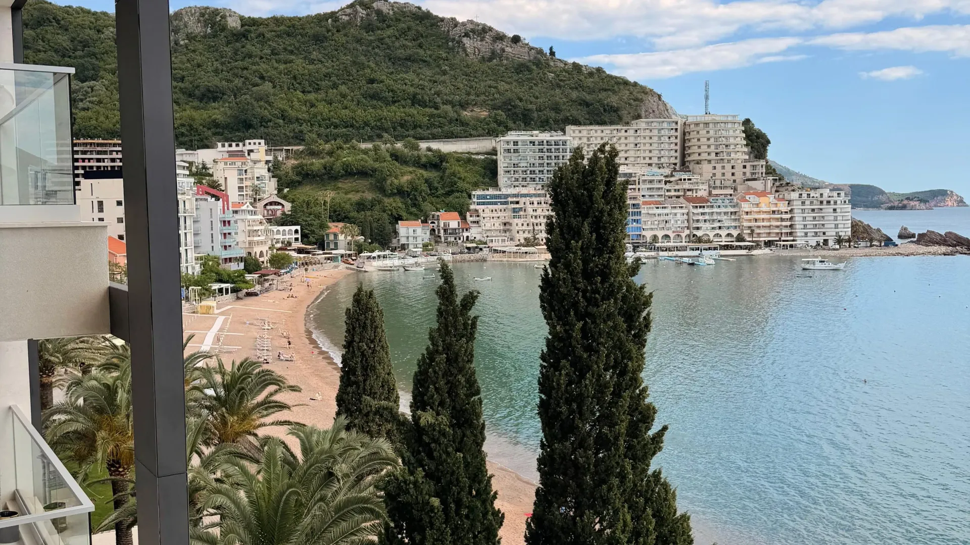 Sale, two bedroom apartment, 75m², Rafailovići, Budva
