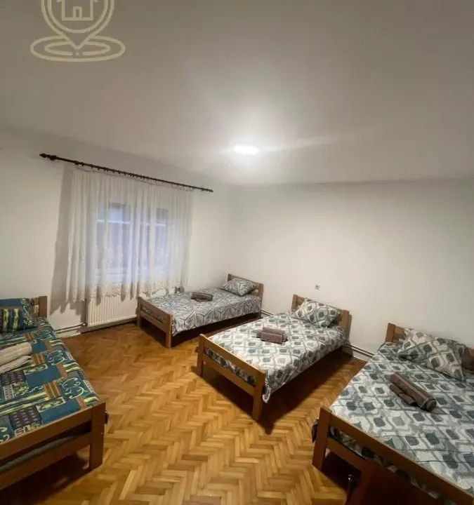 Izdavanje, kuća, 127m², Centar, Kragujevac