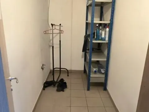 Izdavanje, poslovni prostor, 770m², Veternik, Novi Sad Sve Podlokacije - image 15