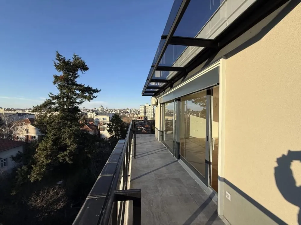 Prodaja, četvorosoban stan, 104m², Autokomanda, Voždovac Sve Podlokacije