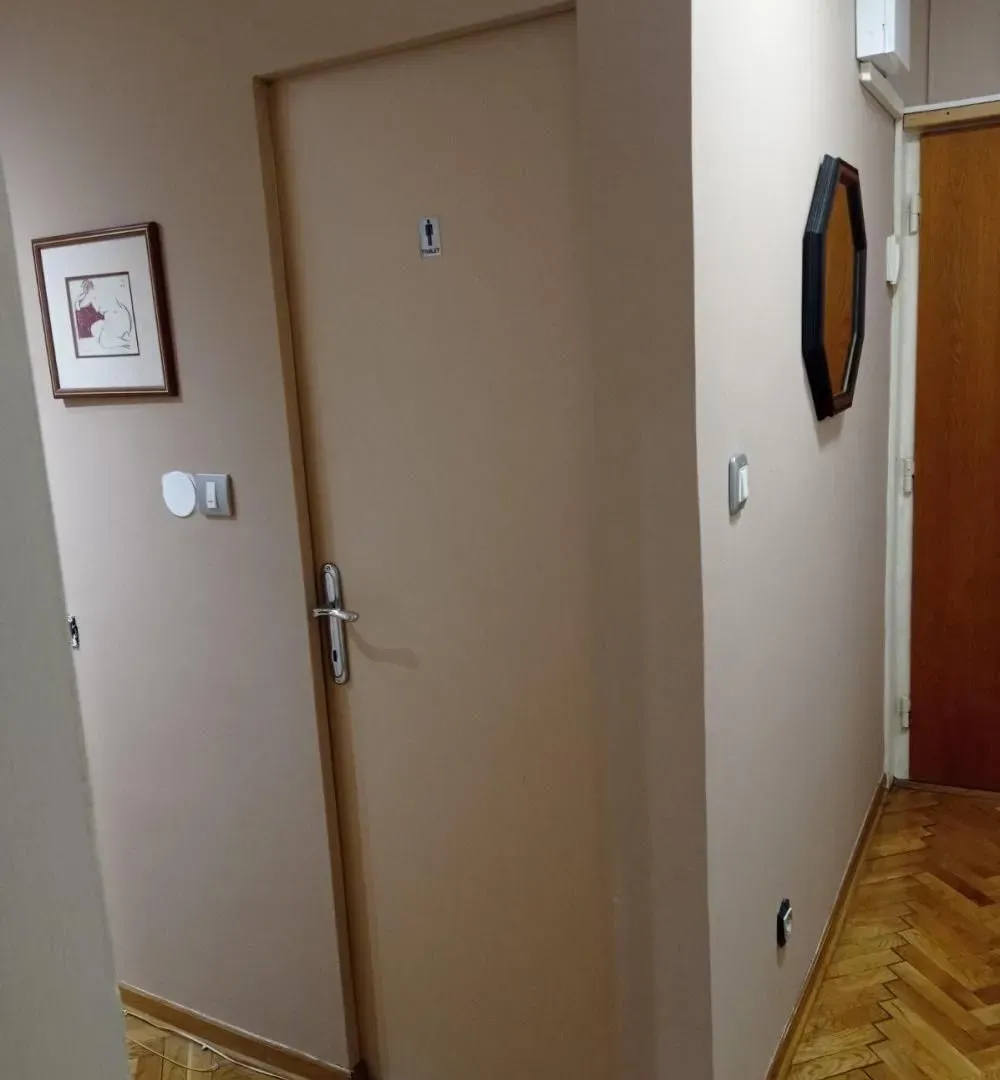 Izdavanje, trosoban stan, 75m², Žarkovo, Beograd
