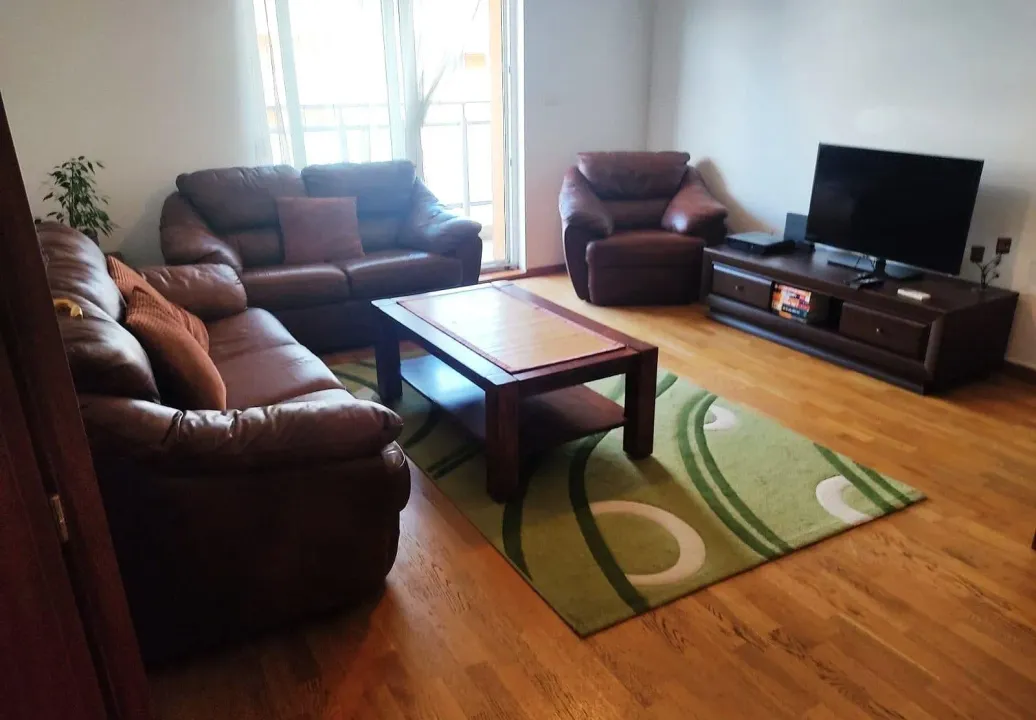 Izdavanje, jednosoban stan, 52m², City Kvart, Podgorica