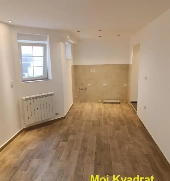 Prodaja, jednosoban stan, 30m², Kalenić Pijaca, Vračar Sve Podlokacije