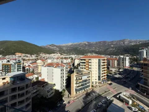 Izdavanje, jednosoban stan, 61m², Budva, Crna Gora - image 9