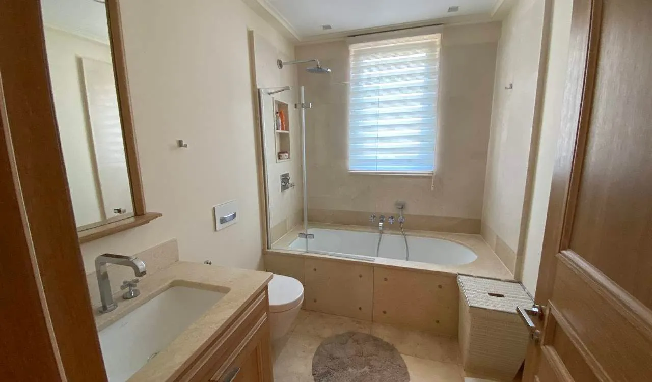 Prodaja, jednosoban stan, 76m², Porto Montenegro, Tivat
