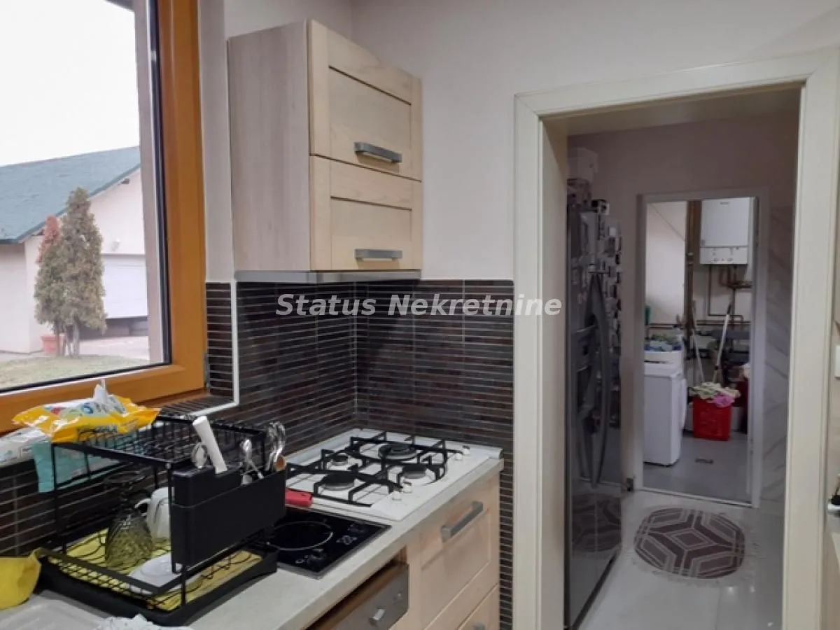 Prodaja, kuća, 440m², Temerin, Novi Sad
