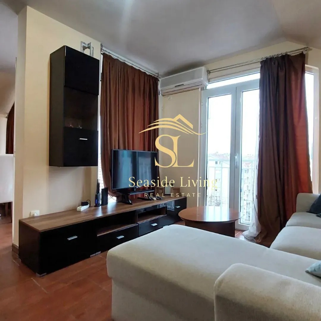 Rent, one bedroom apartment, 56m², Centar, Tivat