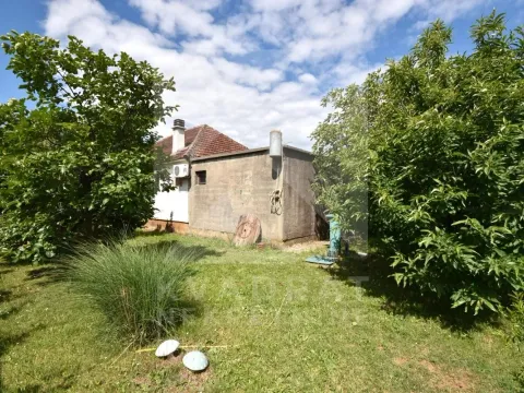 Prodaja, kuća, 125m², Murtovina, Podgorica - image 13