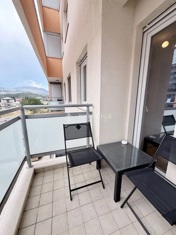 Rent, one bedroom apartment, 44m², City Kej, Podgorica